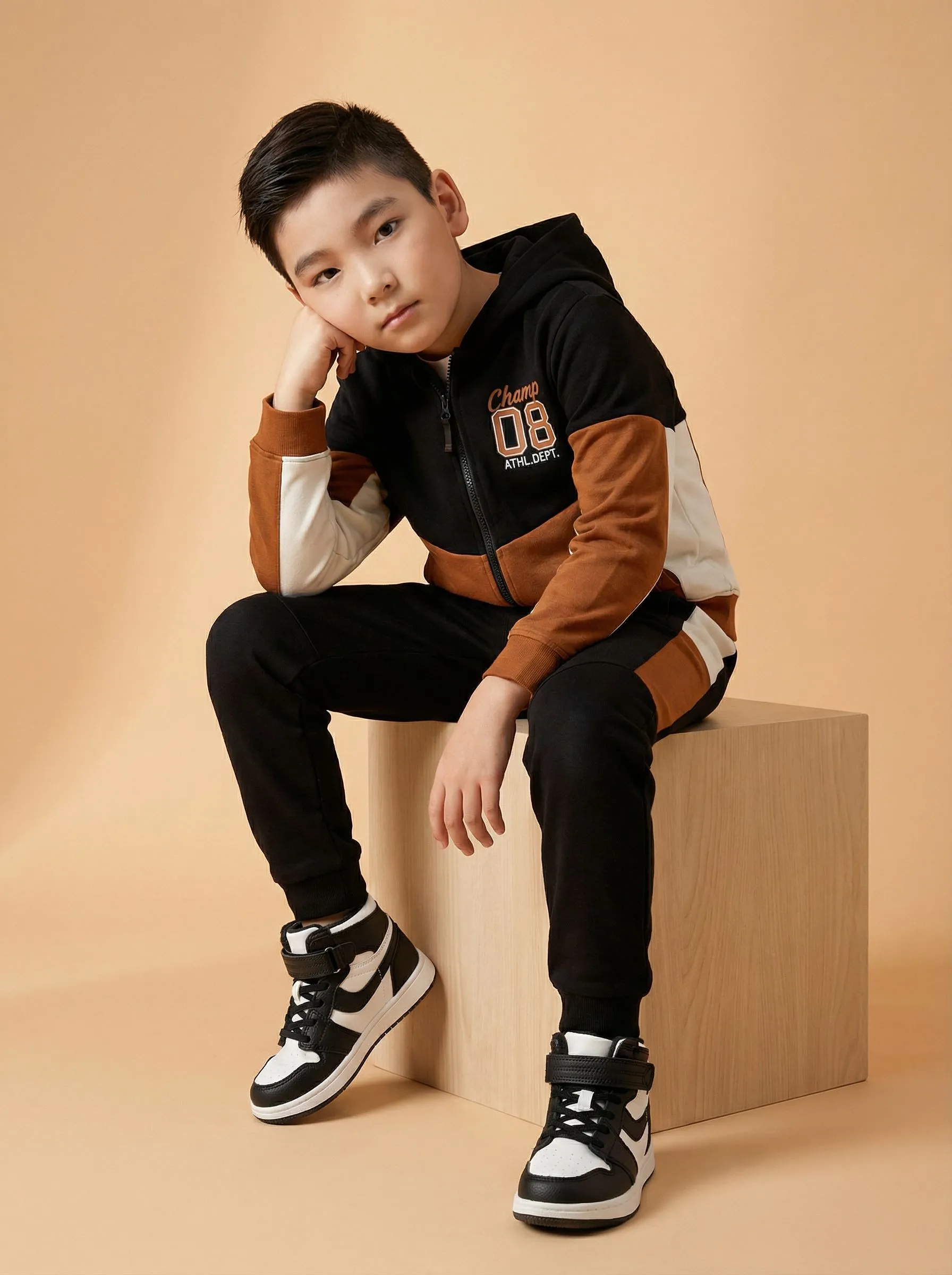 Спортивный костюм