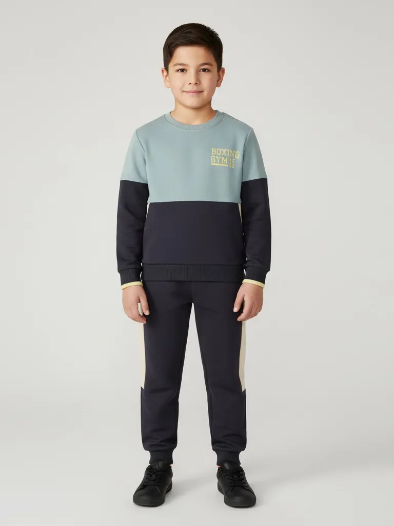 Спортивный костюм