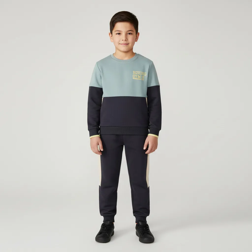 Спортивный костюм