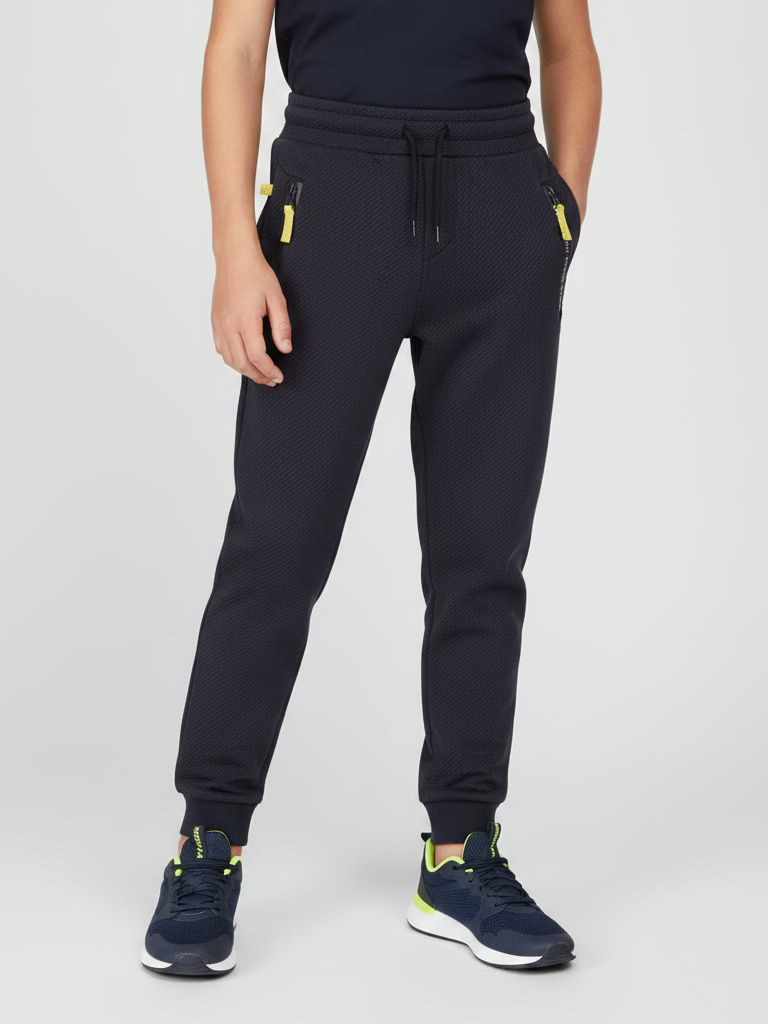 Спортивные брюки