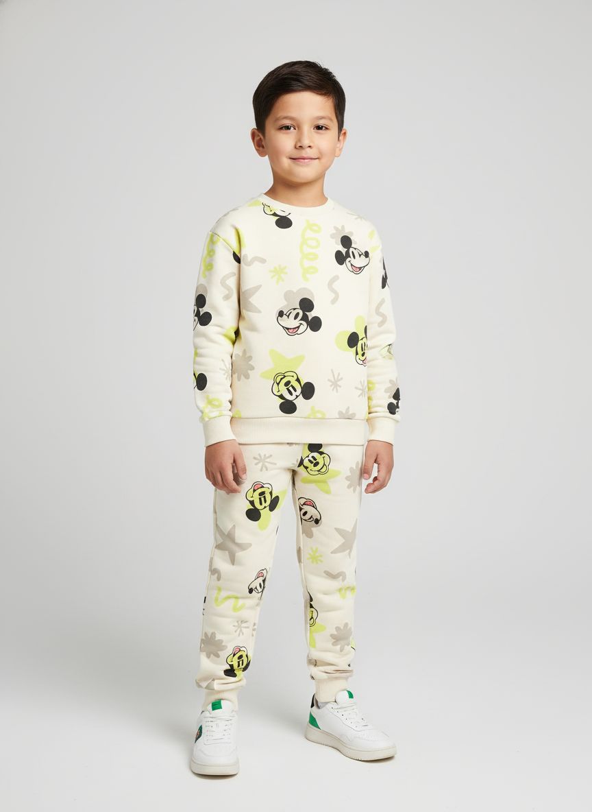 Спортивный костюм