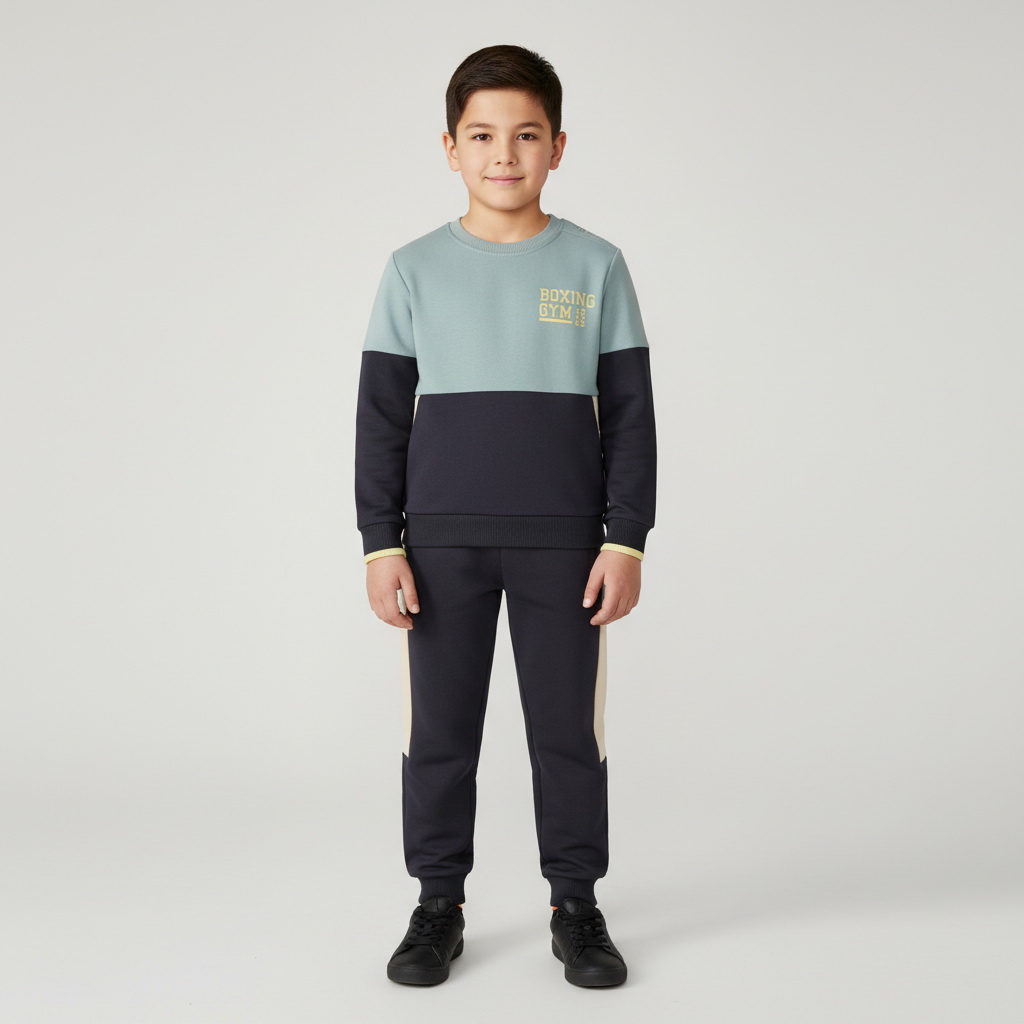 Спортивный костюм