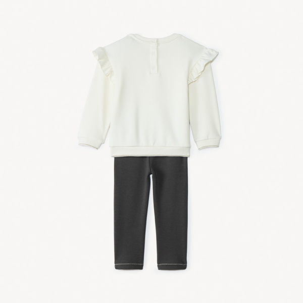 Спортивный костюм