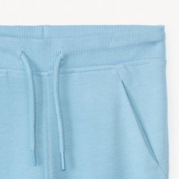 Спортивные брюки