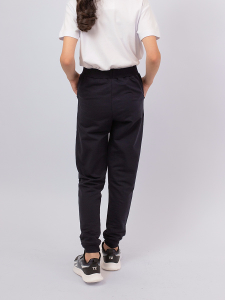 Спортивные брюки