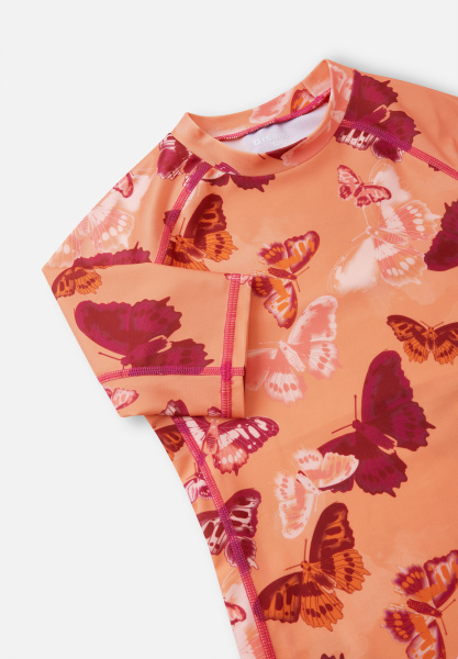 Футболка для плавания