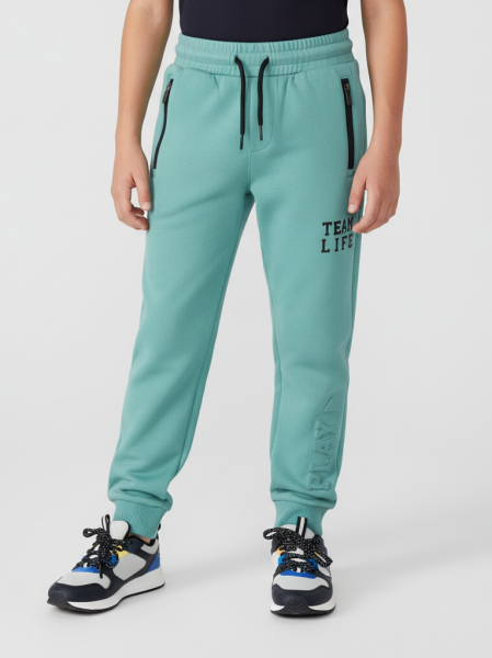 Спортивные брюки