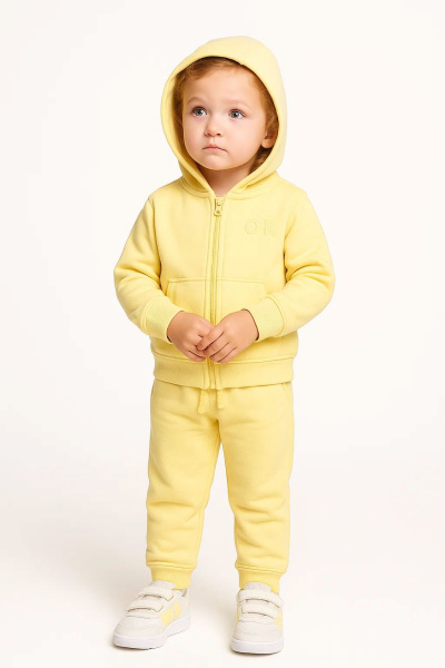 Спортивный костюм