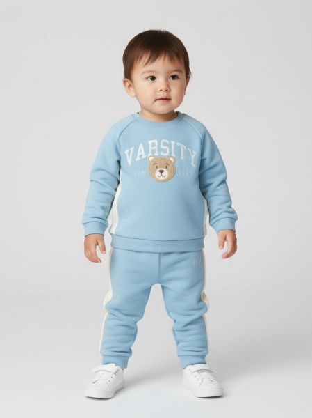 Спортивный костюм