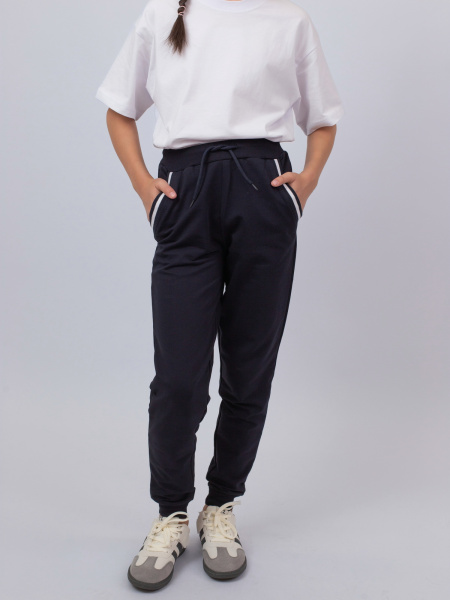 Спортивные брюки