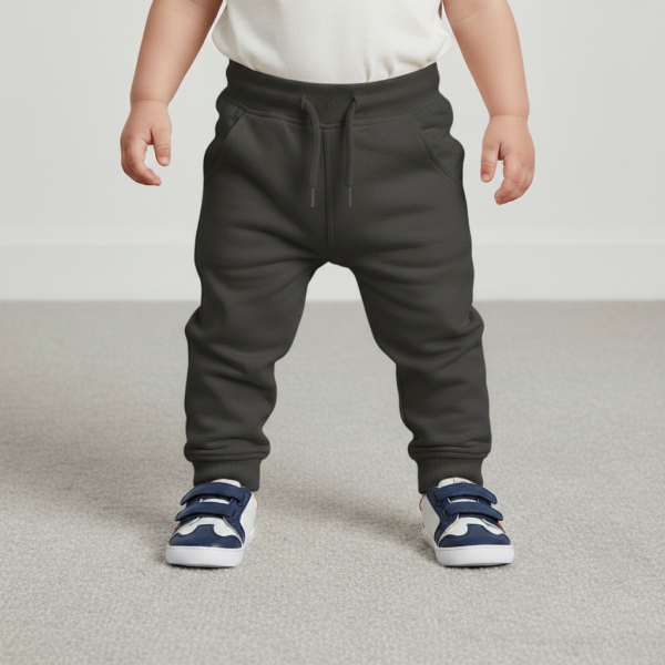 Спортивные брюки