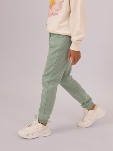 Спортивные брюки