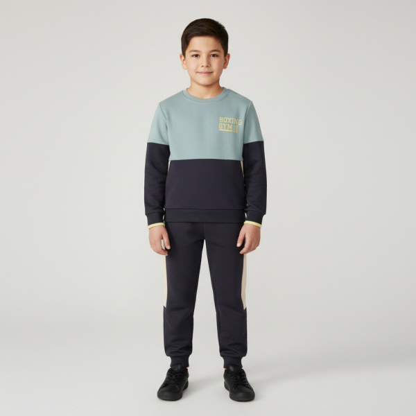 Спортивный костюм