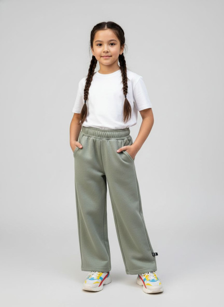 Спортивные брюки