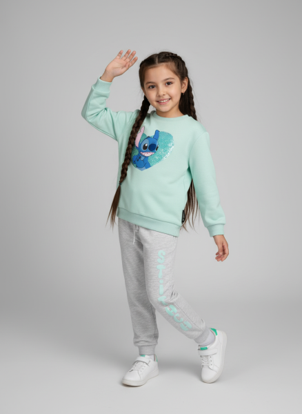 Спортивный костюм