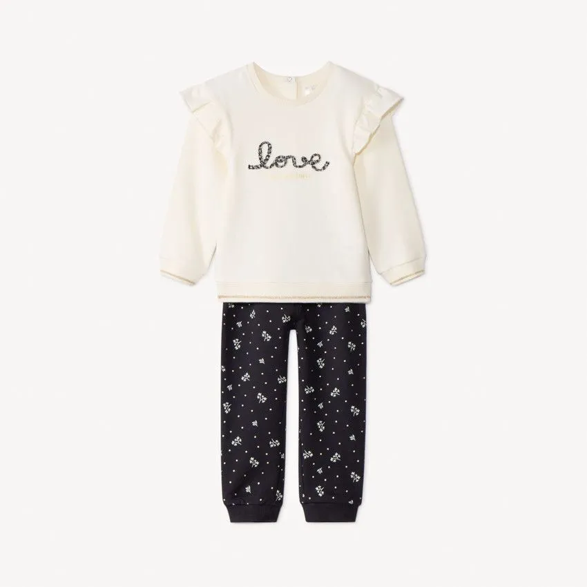 Спортивный костюм